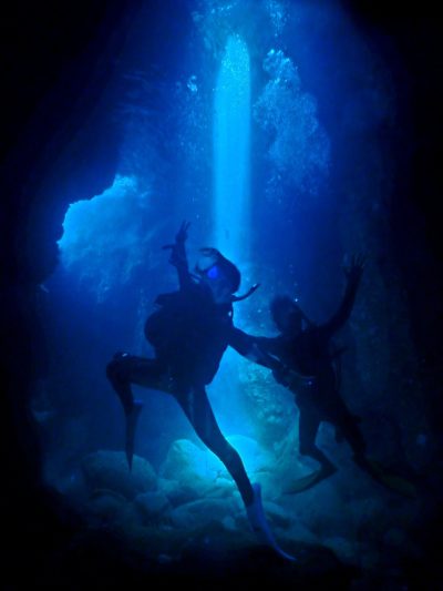 洞窟らぶくらふと